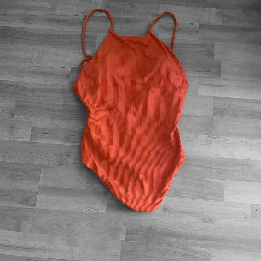 Andie 1 One Piece Swimsuit Asbury Rib Sire Orange Size Large NWT - Picture 7 of 9